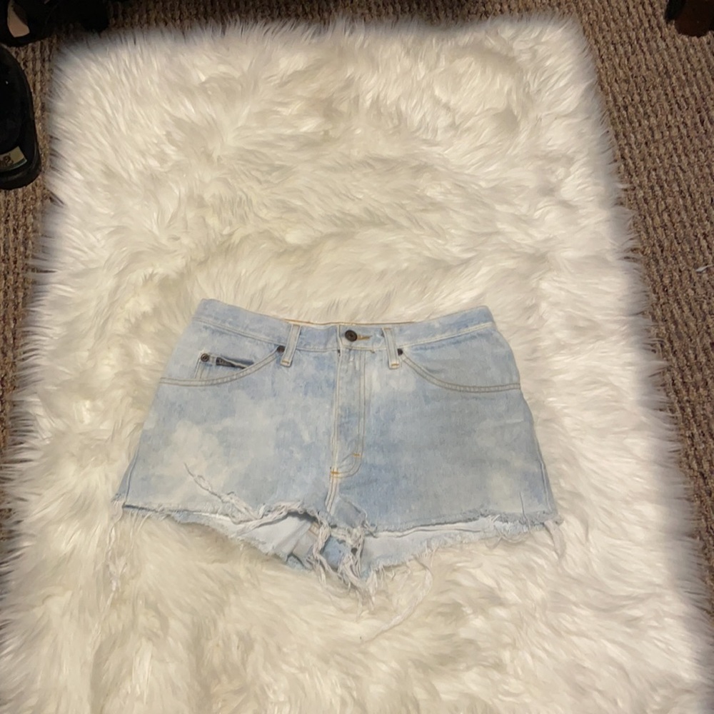 Vintage lee cut off Jean shorts - Picture 7 of 10